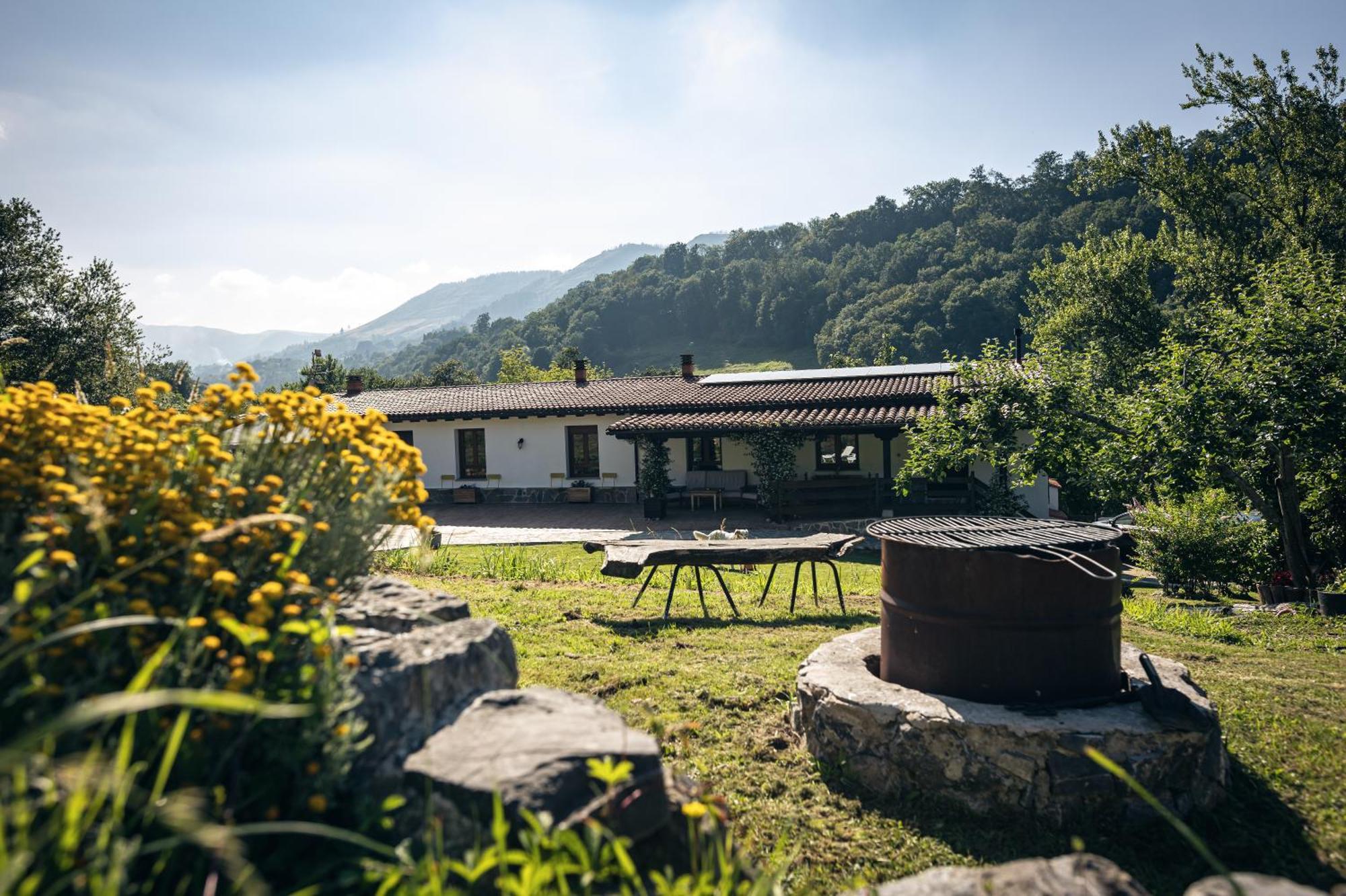 Finca La Naguada Casa Rural En Asturias Beloncio Zewnętrze zdjęcie
